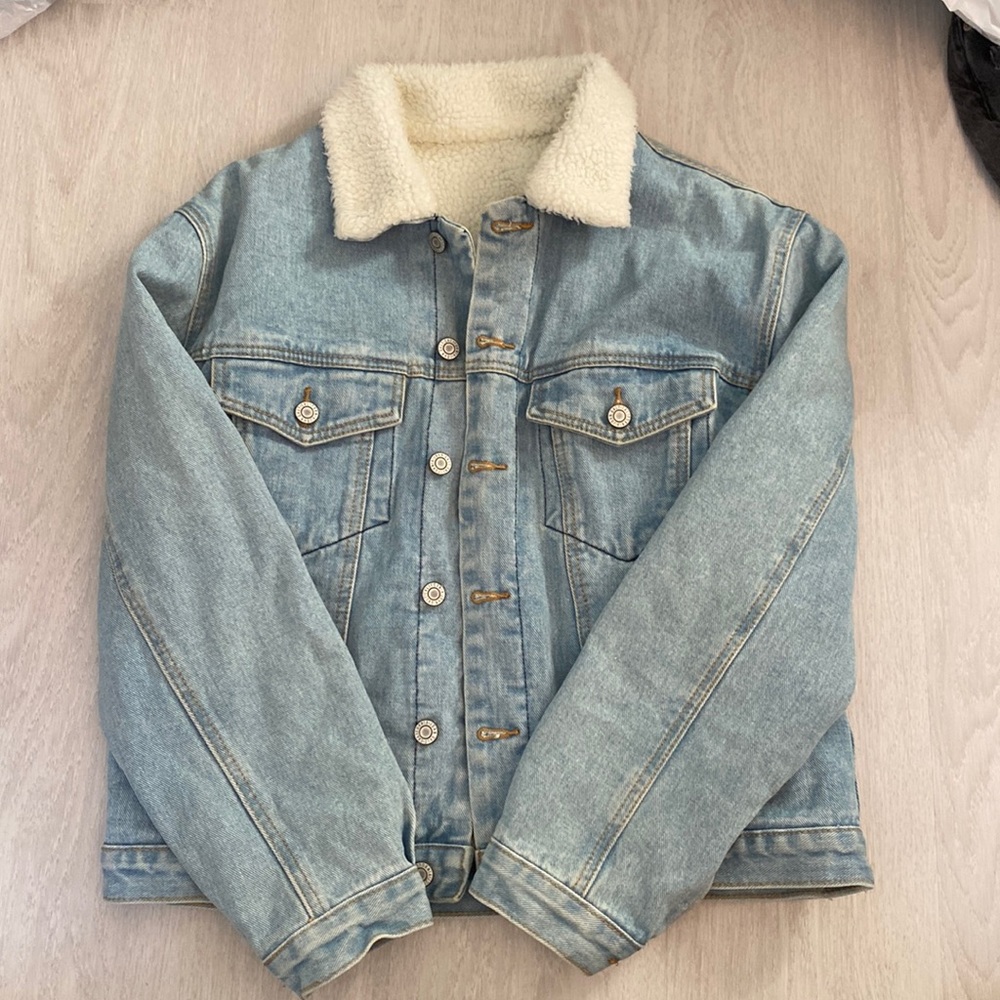 Brandy Melville John Galt lined Jean jacket